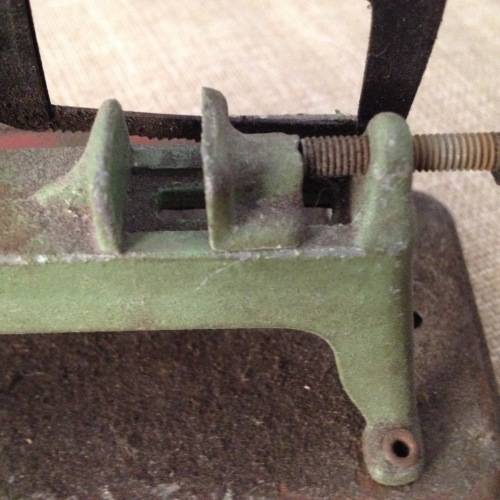 WILESCO STEAM DRIVEN HACKSAW (Reduced)